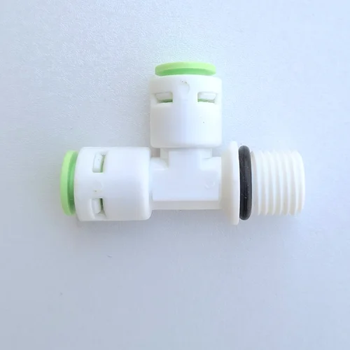 سه راه 1/4 فیتینگی رزوه کنار برند تکومن