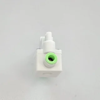 سوييچ هاي پرشر 1/4 فيتينگي برند تکومن
